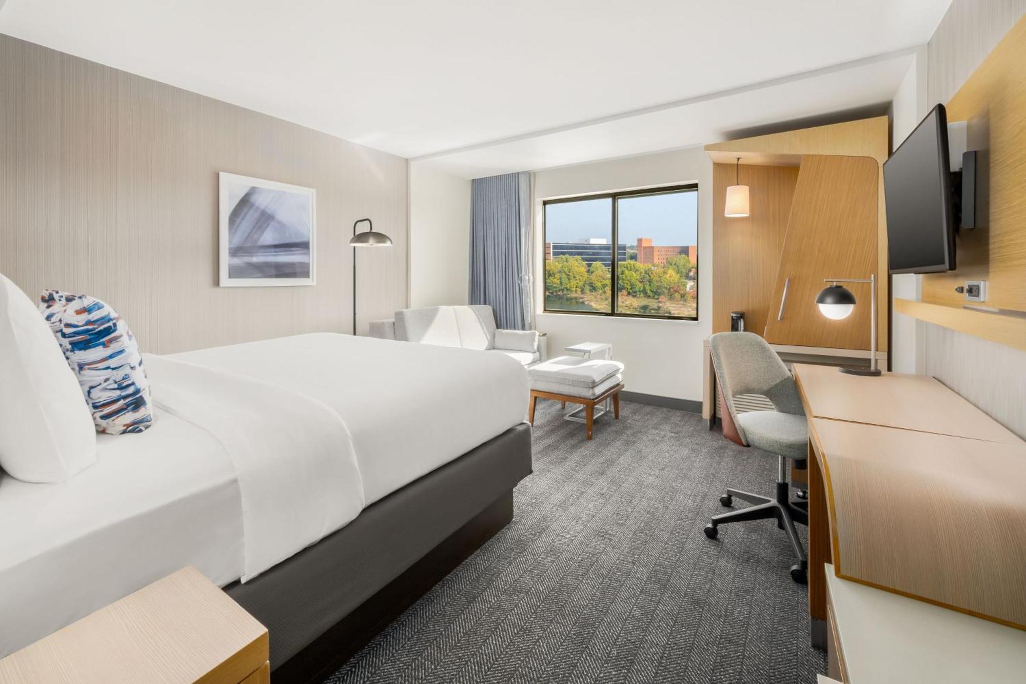 Courtyard By Marriott Columbus ฟีนิกซ์ ซิตี้ ภายนอก รูปภาพ
